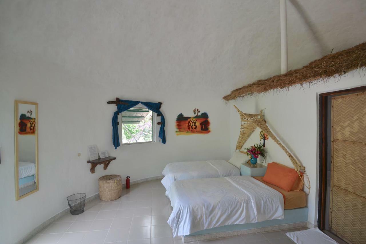 Footsteps Eco-Lodge Gunjur Room photo