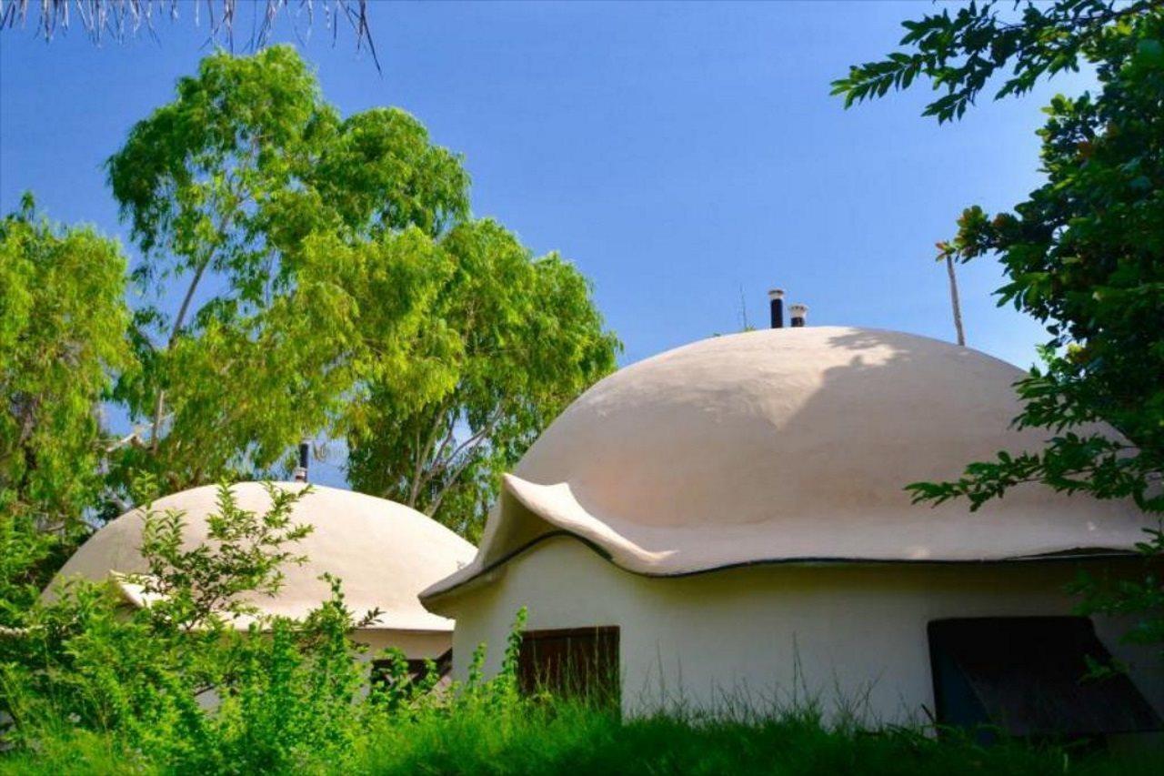 Footsteps Eco-Lodge Gunjur Exterior photo
